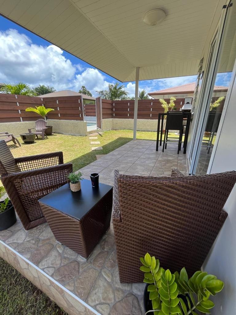 Jorsen House Tahiti : Bungalow Confortable Taravao Exteriör bild